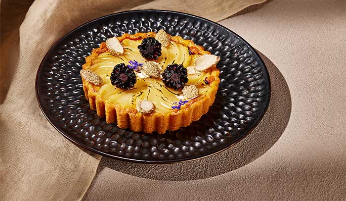 Crostatine con frangipane alle mandorle e pere